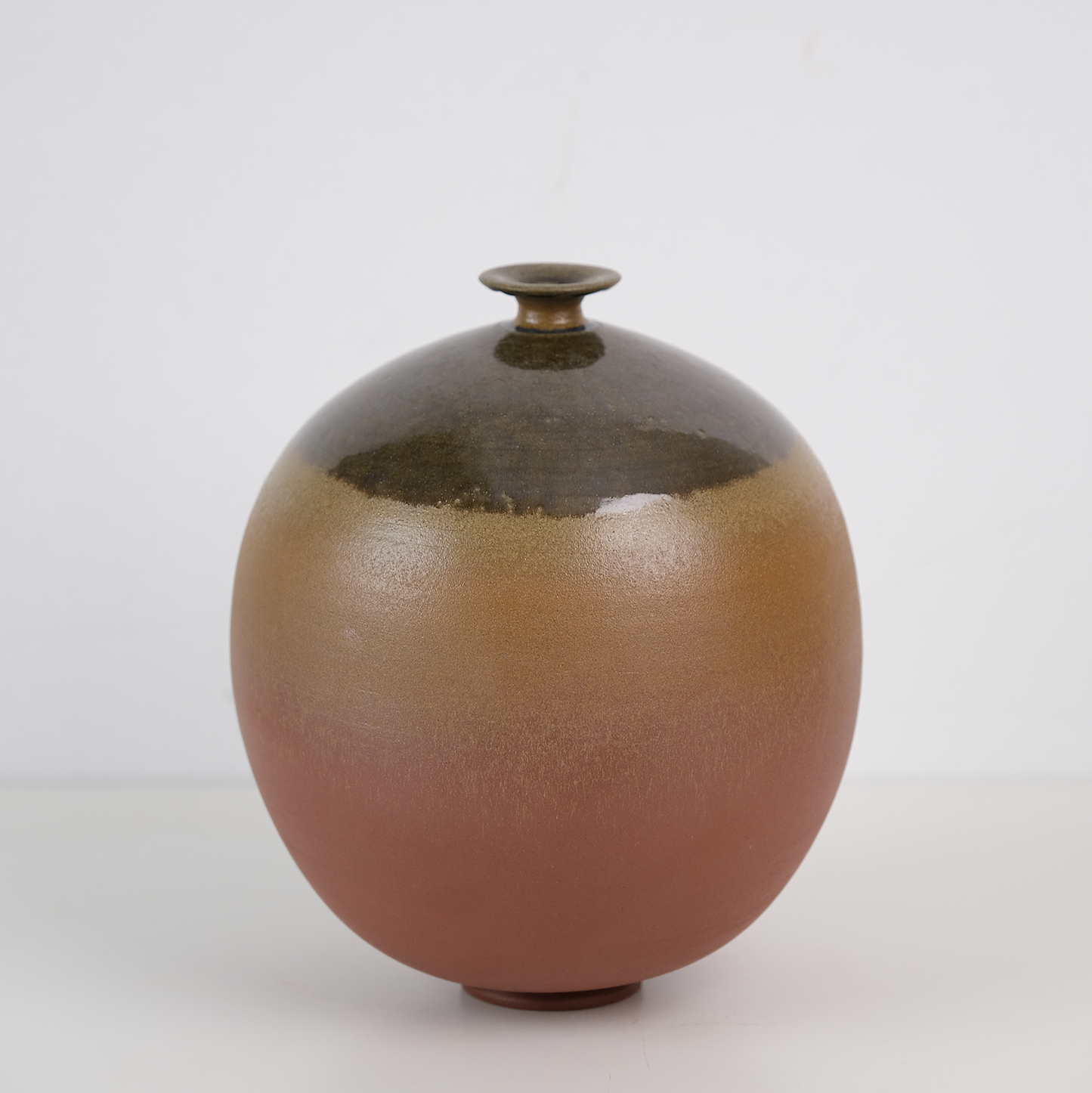 Metin Ertürk - Sphere Vase