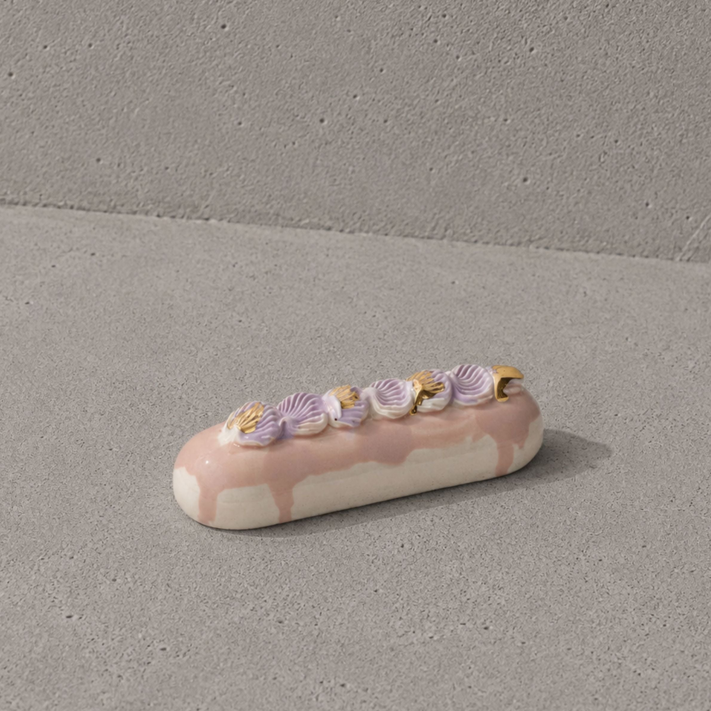 Studio Yellowdot - Icing Eclair