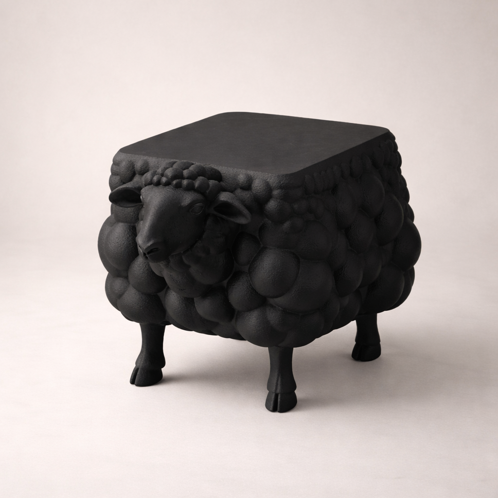 Ba Ba Black Sheep Side Table - Formasupra