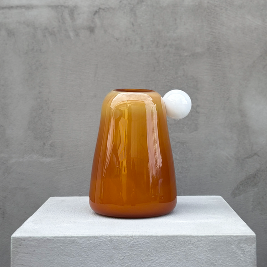 Hydria Vase in Amber - Egemen