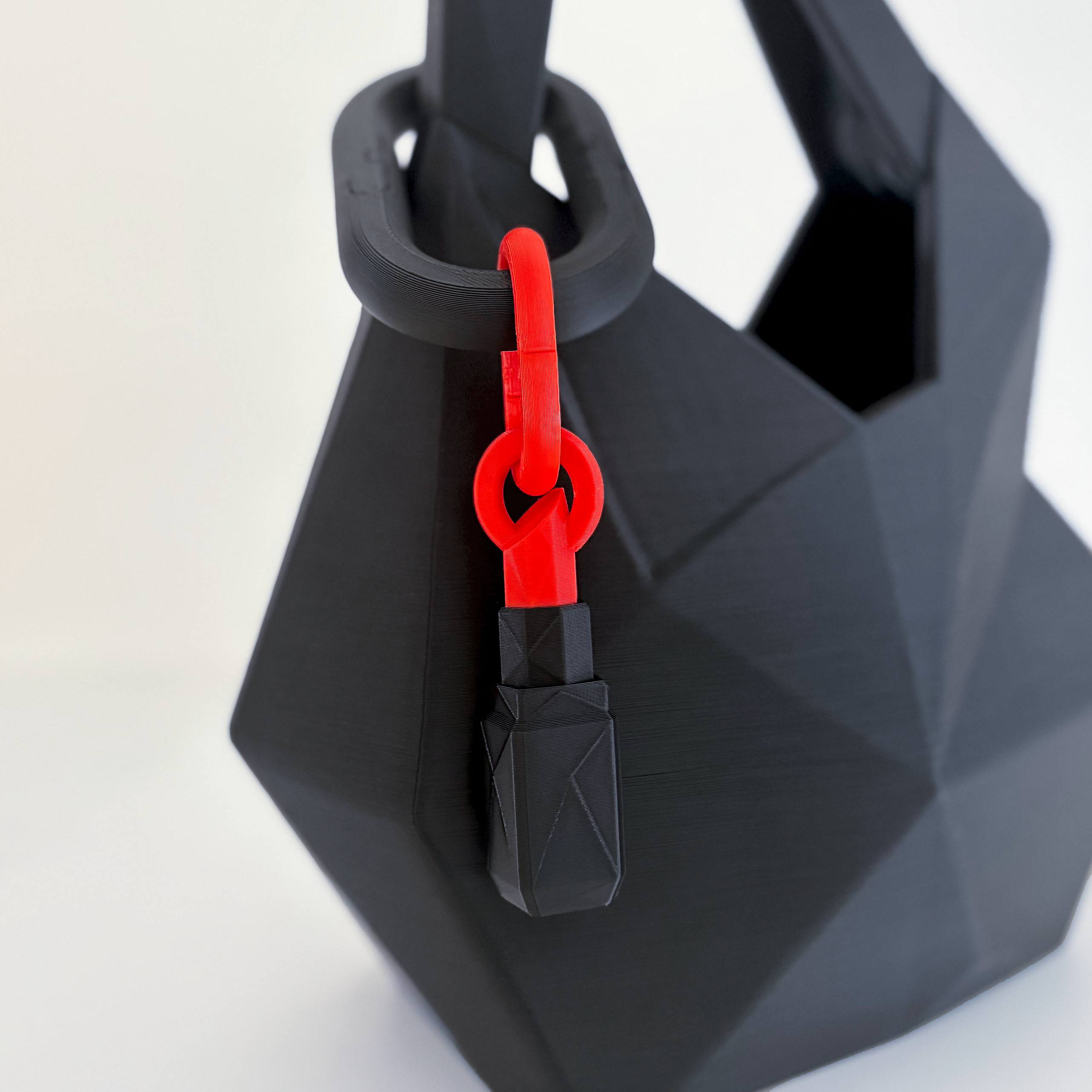 Lipstick Charm - Formasupra