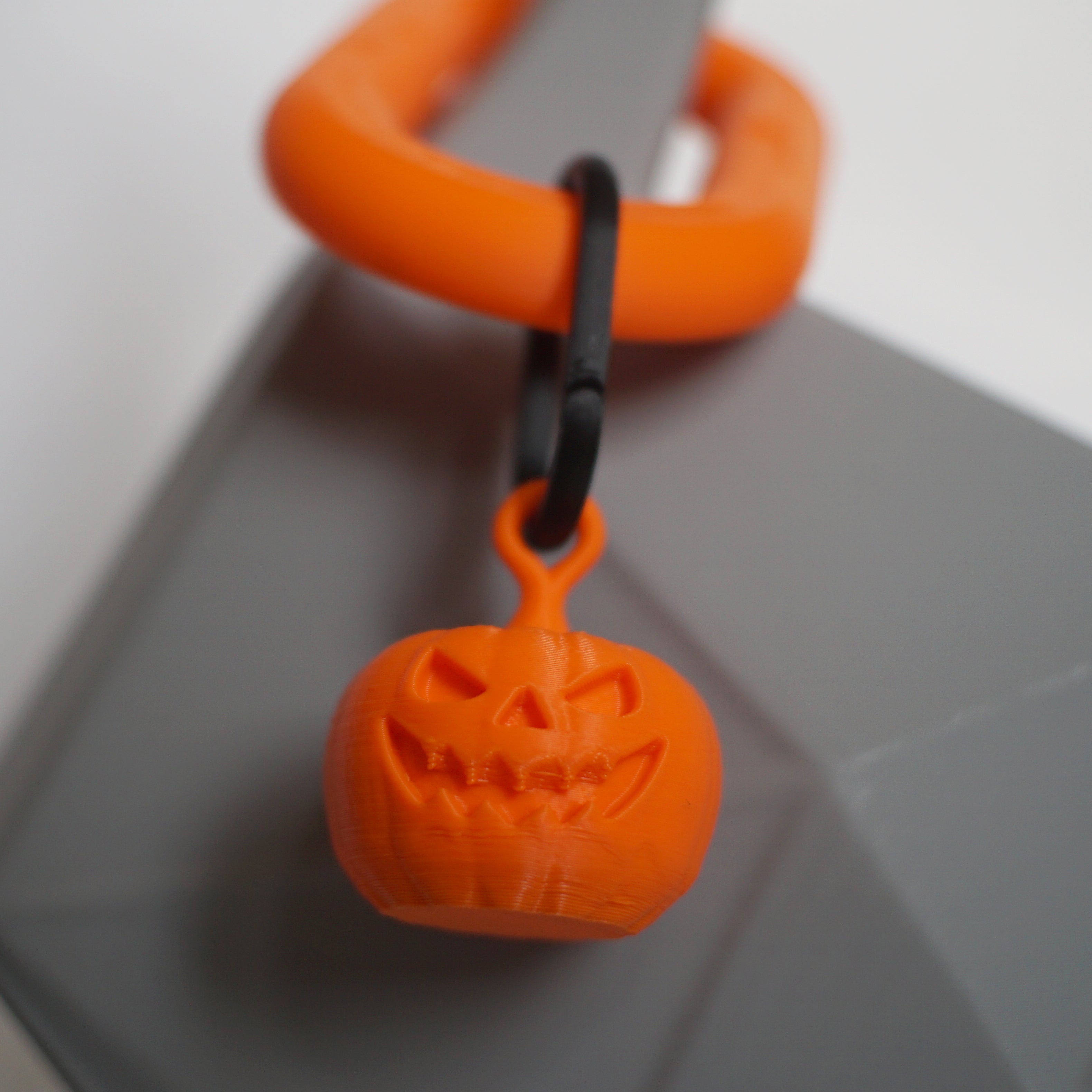 Halloween Charms - Formasupra