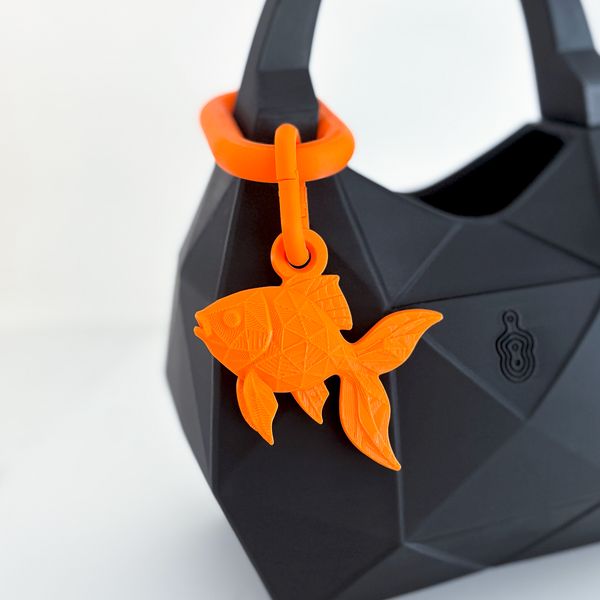 Fish Charm - Formasupra