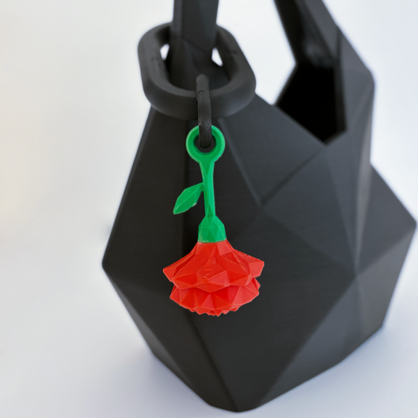 Carnation Charm - Formasupra