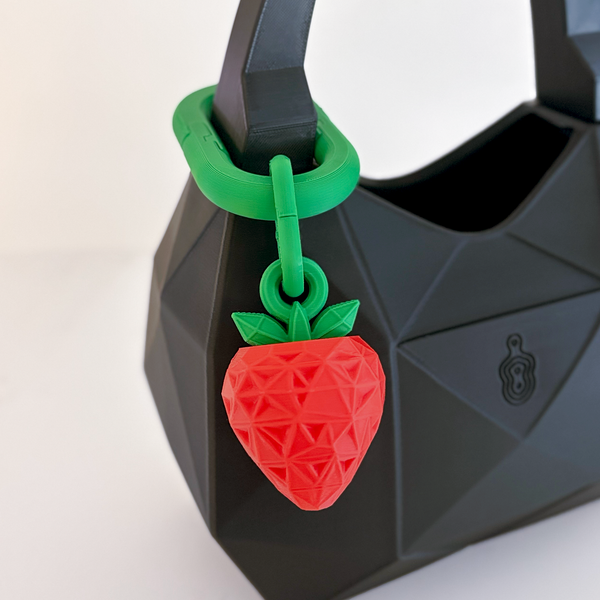Strawberry Charm - Formasupra