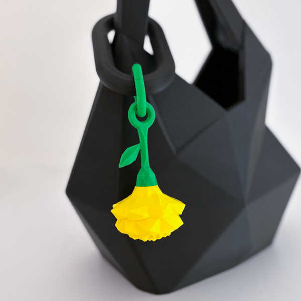 Carnation Charm - Formasupra